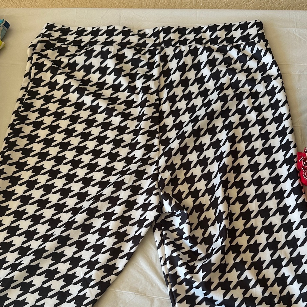 Black and White Houndstooth Pants